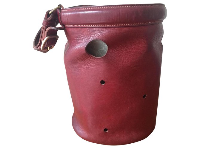 Hermès Mangeoire Bag Dark red Leather  ref.188819