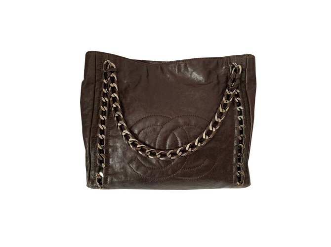 Chanel Dark brown Leather  ref.189864
