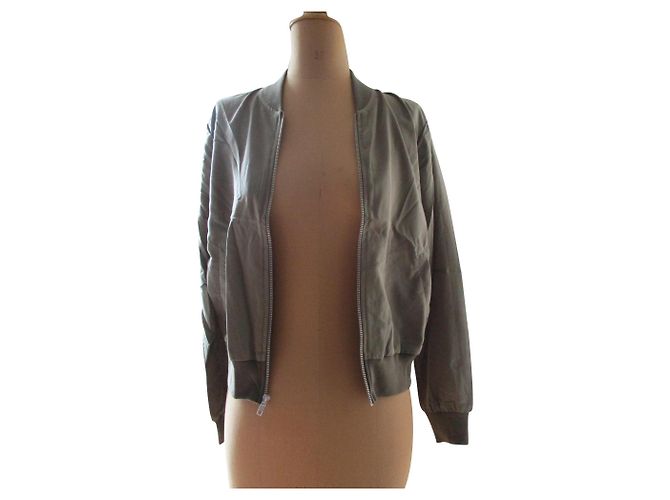 American Apparel Khaki Bomberjacke, taille M.