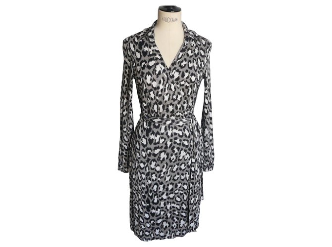DIANE VON FURSTENBERG New leopard silk wrap dress T6 US Leopard print  ref.190522