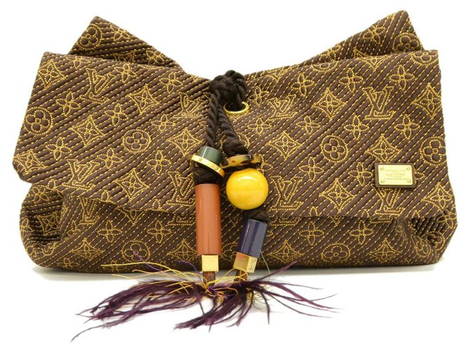 Louis Vuitton African Queen Brown Silk ref.190527 - Joli Closet