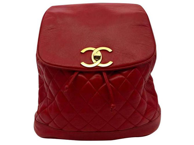 Chanel, Timeless model, CIRCA 1980 Red Leather  ref.190842
