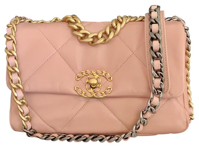 Chanel 19 Bag Small Blush Pink Goatskin 20P Leather ref.191088