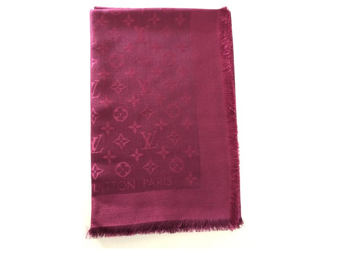 Louis Vuitton monogram VINACCIA Silk Wool  ref.191108