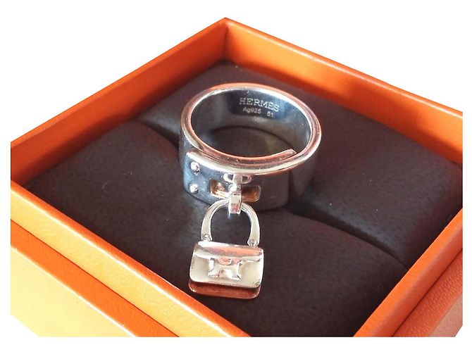 Ermete, Modello di Costanza come la borsa a sospensione Constance di Hermès. Argento