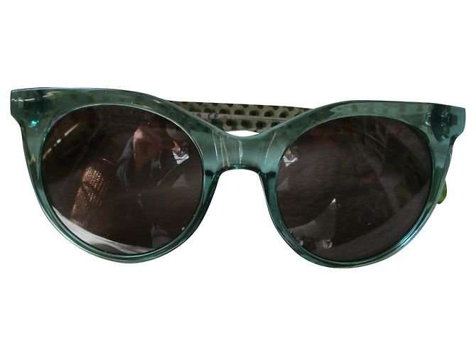 Marc Jacobs Green frame sunglasses. Light green