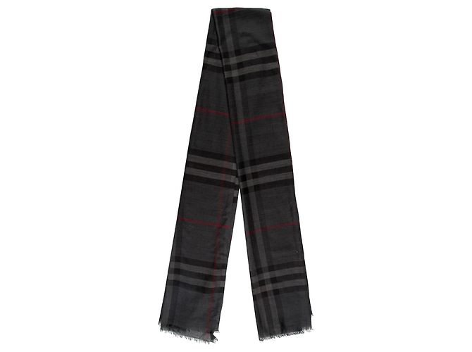 Lenço Burberry cinza de seda e lã