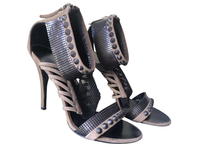 Giuseppe Zanotti x Balmain heels Brown Suede Metal  ref.192216