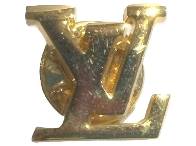 LOUIS VUITTON Jackenstift. Golden Metall  ref.192237