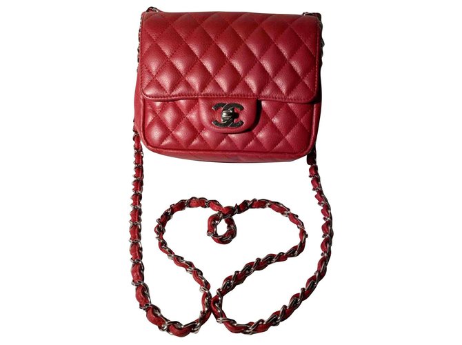 Timeless Chanel Handbags Red Leather  ref.192284
