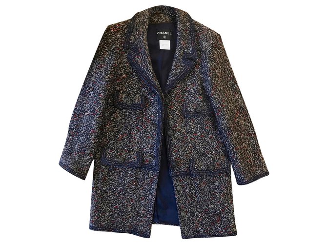 Chanel Manteau emblématique en laine tweed à quatre poches Marron Blanc Rouge Bleu Multicolore  ref.192286