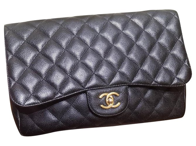 Timeless Chanel Jumbo Caviar clássico flap bag Preto Couro  ref.192459