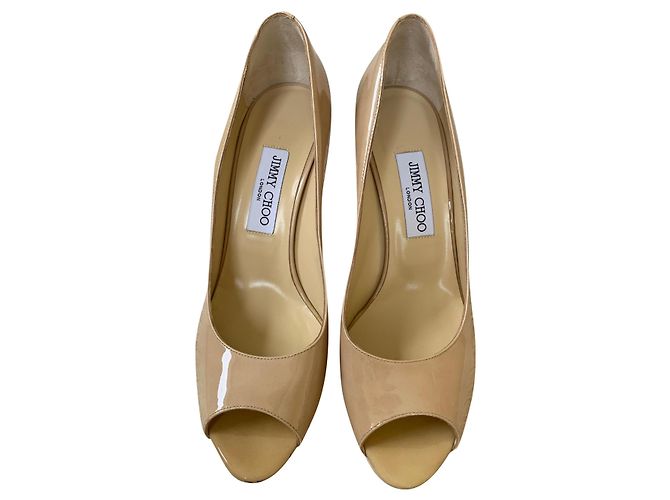 Jimmy Choo Absatzschuhe Beige Lackleder 40