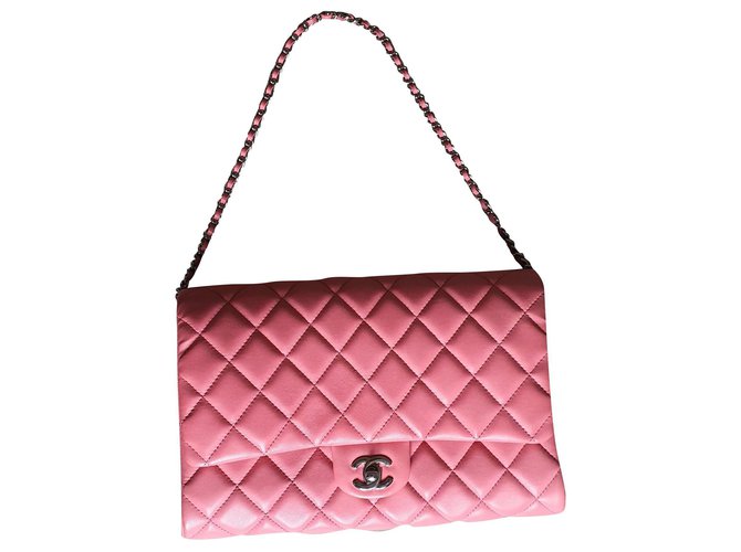 Chanel TIMELESS Rosa Coral Becerro  ref.192941