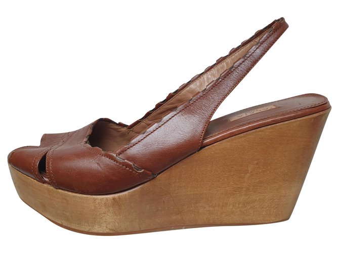 Alaïa Wooden Wedge. Brown Leather  ref.192952