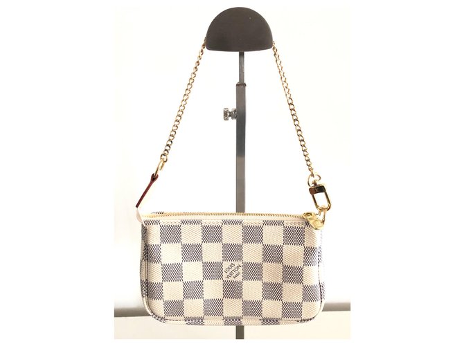 Louis Vuitton Mini-Accessoire-Tasche aus Damier Azur-Canvas Beige Lila Leinwand  ref.192977
