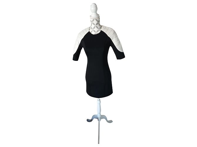 Pierre Balmain Zweifarbiges schwarz-weißes Kleid