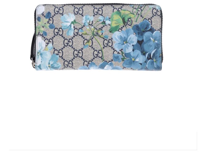 gucci blue blooms wallet