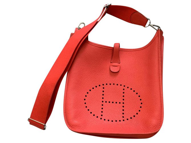 Hermès Evelyne III 29 Handbags Leather Pink ref.193100 - Joli Closet