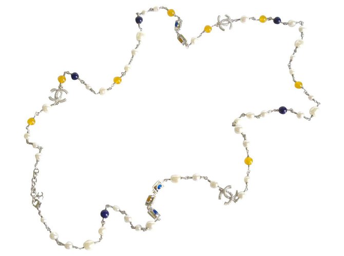 Chanel Perlen und Cabochons lange Halskette Silber Metall  ref.193700