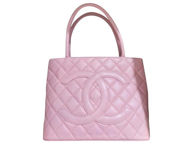Medaillon Chanel Pink Caviar Medallion tote Leather  ref.193984