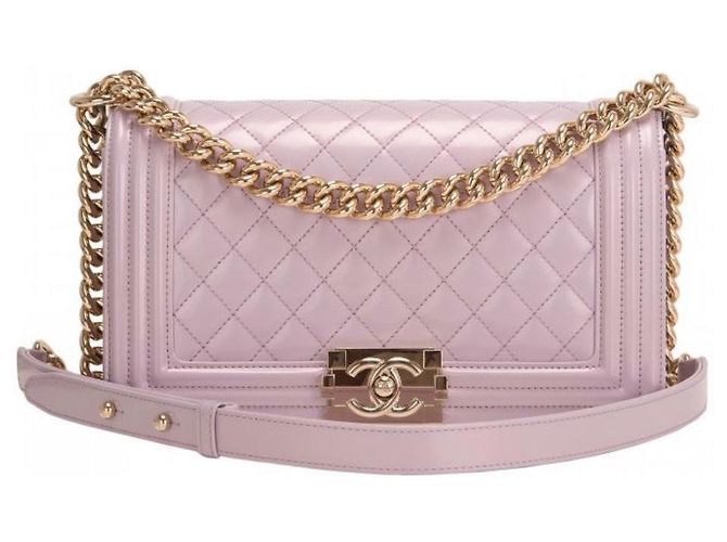 Chanel Sac Boy violet clair , taille medium , condition parfaite , Neuf