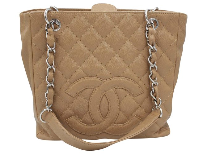 Chanel bag in beige leather Brown Light brown  ref.194653