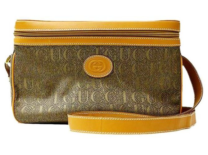 Authentische Vintage Gucci Logo geprägte Reise Vanity Umhängetasche mit Tasche Khaki Leinwand Kunstleder  ref.194845
