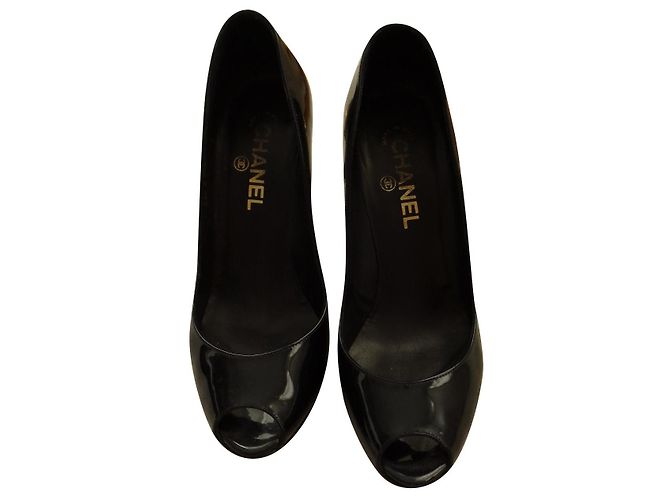 Chanel Navy Blue Lackleder Heels 39.5 Blau