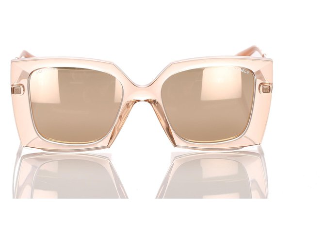 Chanel Pink Square Mirror Sunglasses Plastic ref.194982 - Joli Closet