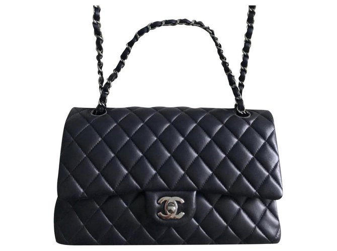 Timeless Chanel midnight Medium classic flap Dark blue Leather  ref.195146