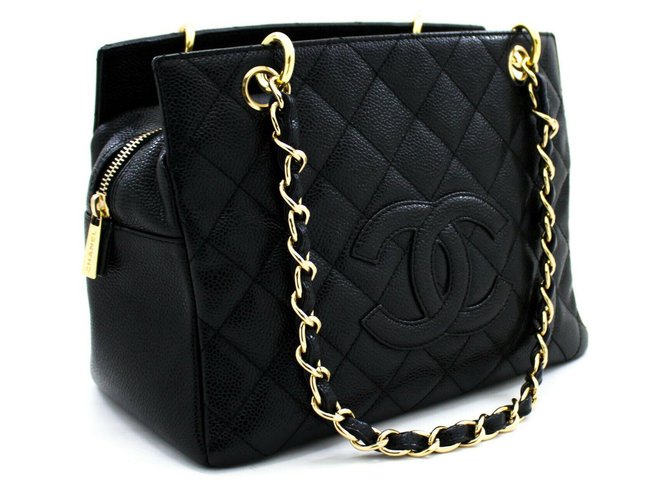 Chanel shoulder bag Black Leather  ref.195210