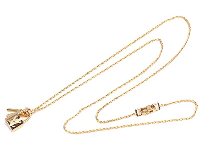 Louis Vuitton Gold 18K Lockit Key Necklace Golden Metal  ref.195316