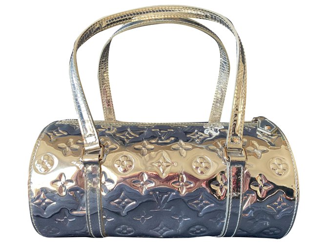 Louis Vuitton Papillon 28 Handbag