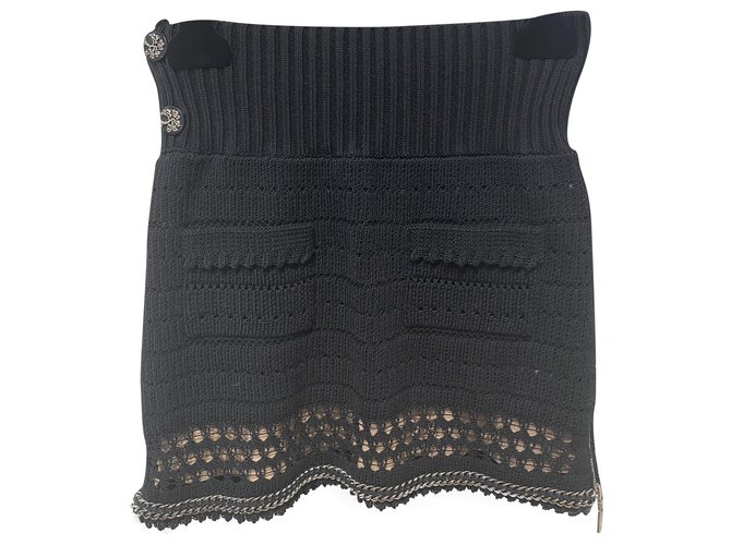 Chanel Skirts Black Cotton Polyester Viscose  ref.195652