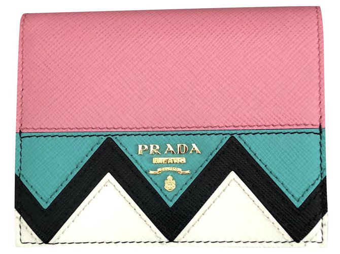 Prada Wallets Multiple colors Leather  ref.195728