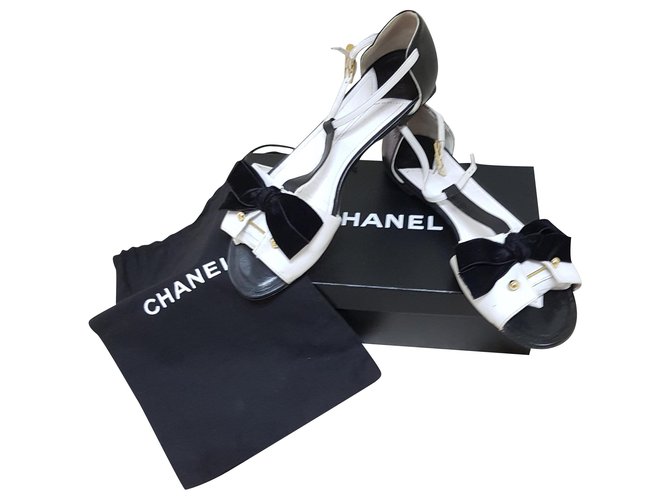 Chanel sandali Cuir Multicolore  ref.195905
