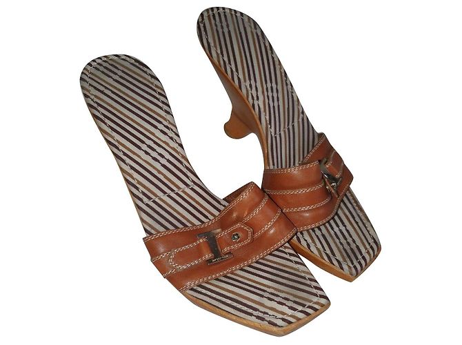 Sergio Rossi Brown Leather Mules with Curved Heel