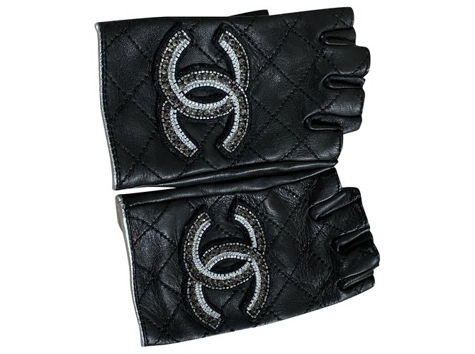 Chanel Gloves Black Lambskin  ref.196651