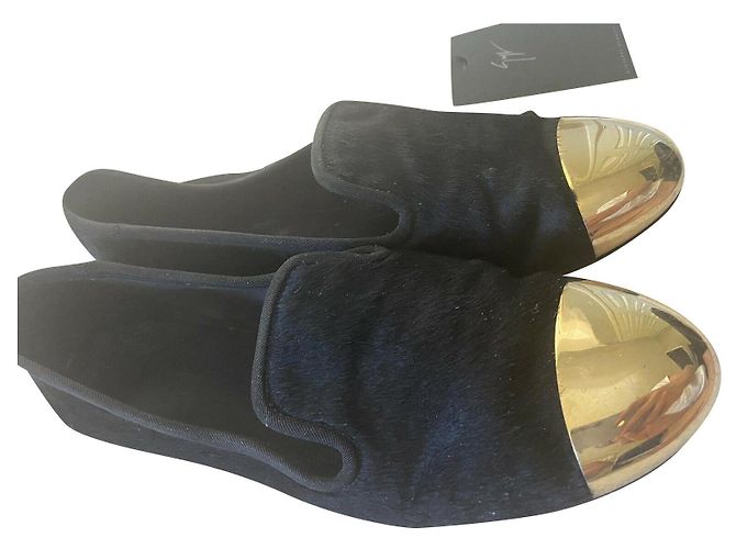 Giuseppe Zanotti Dalia pony hair flats Black Golden
