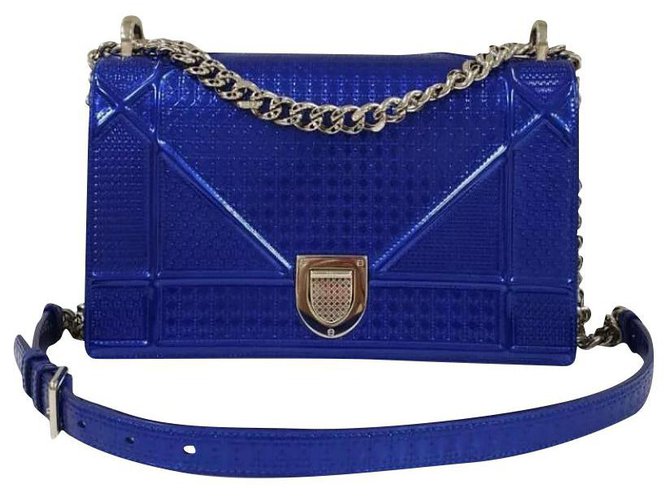 Diorama Blue Bag