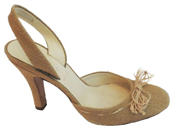 Prada Hessian heels (Vintage) Beige