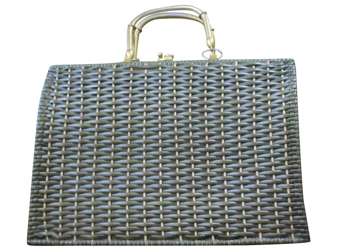 Autre Marque Khaki wicker bag.  ref.197033