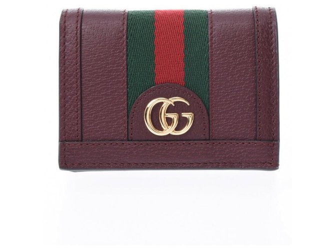 gucci wallet material