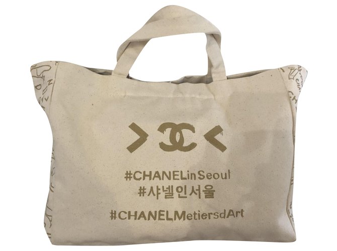 Chanel sac cabas Toile Écru  ref.197155