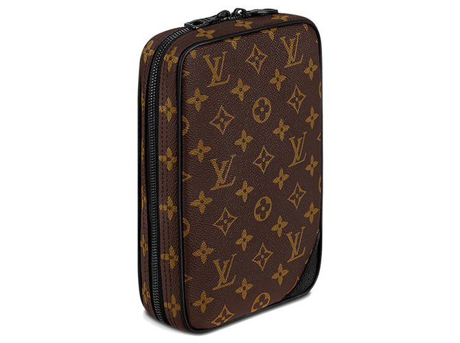 Louis Vuitton LV mens utility bag new Brown Leather ref.197230