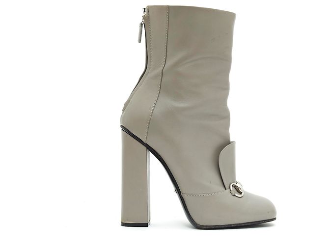 Botas Gucci Horsebit de cuero gris 40 Plata