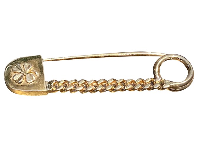 Chanel Alfinetes e broches Dourado Metal  ref.197504
