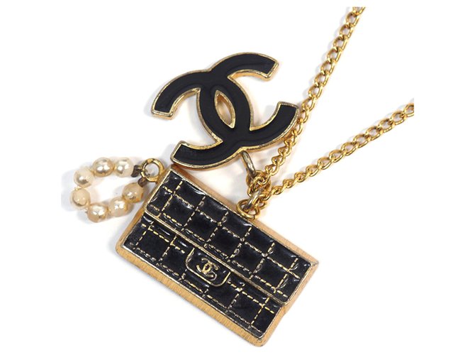 Chanel Gold CC Flap Charm Necklace Black Golden Metal  ref.197635