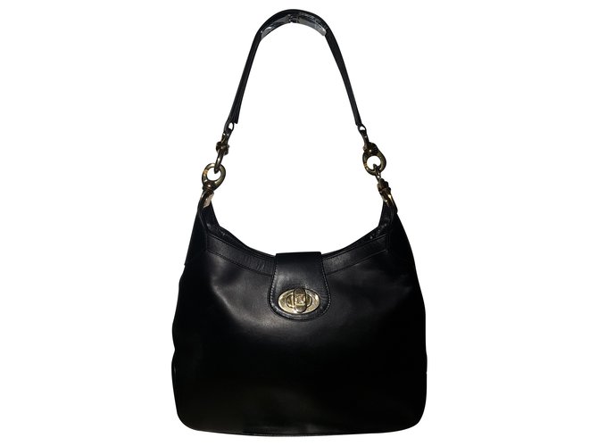 Céline Handbags Black Leather  ref.198099